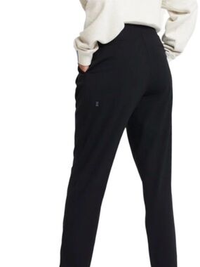 Kit and Ace Slim Fit Pants With Pockets Womens Size 4 Minimalist Athleisure